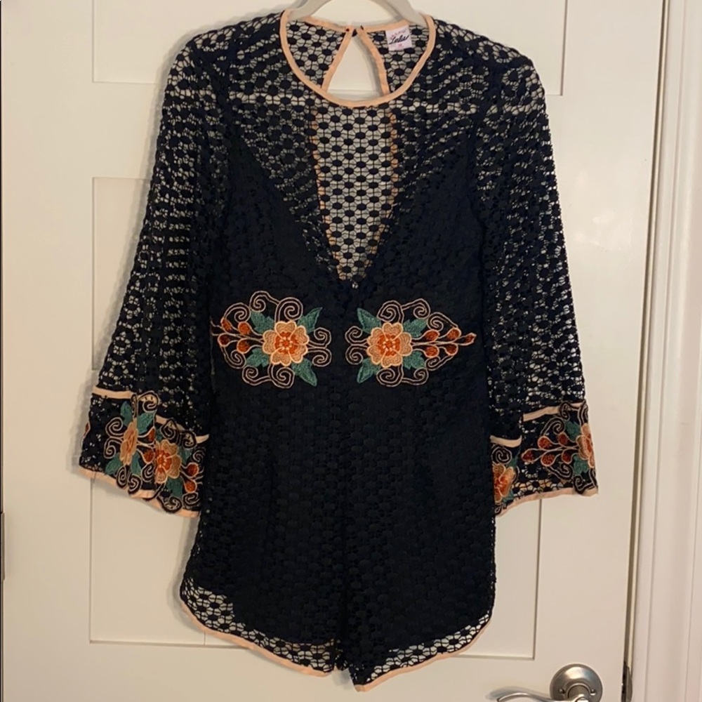 Selfie Leslie Black Romper